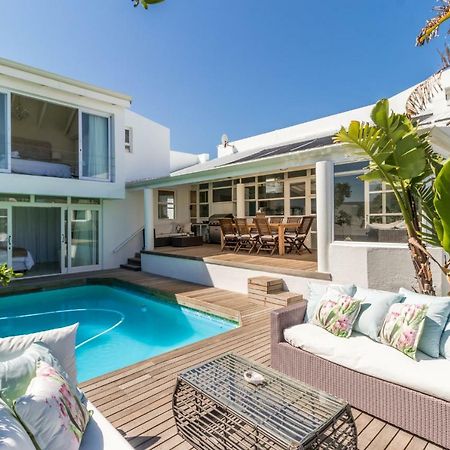 White Waves Beach House Bloubergstrand Esterno foto