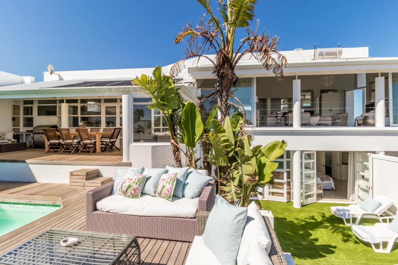 White Waves Beach House Bloubergstrand Esterno foto