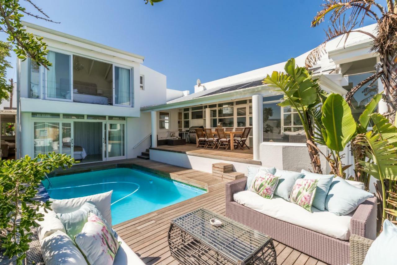 White Waves Beach House Bloubergstrand Esterno foto